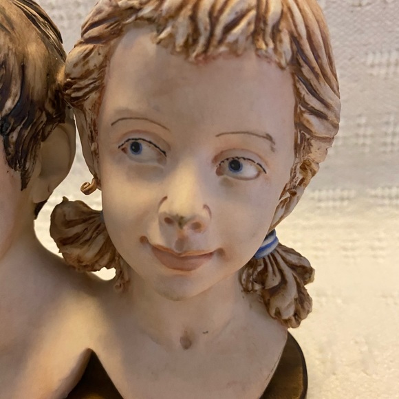 Boy and girl figurine possibly Capodimonte see photos - Picture 9 of 9